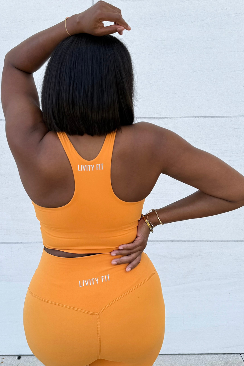 FLAREY ORANGE TOP